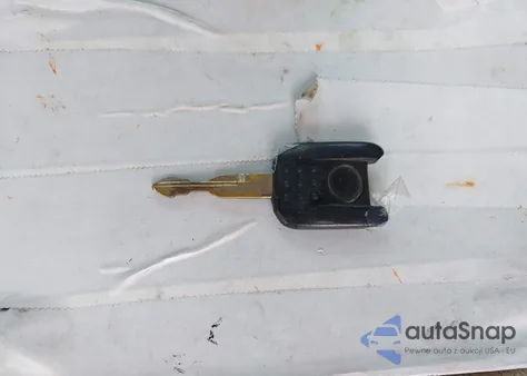 2006 Mercury Grand Marquis Gs z USA, uszkodzony, nr VIN 2MEFM74V16X609300